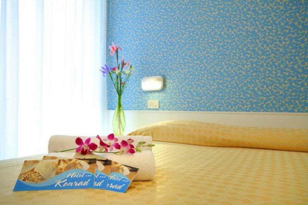Hotel Konrad Marebello Екстер'єр фото
